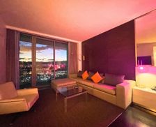 United States Nevada Las Vegas vacation rental compare prices direct by owner 33472227