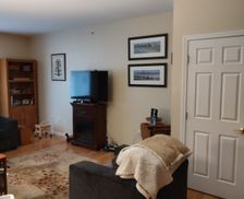 United States Vermont Essex Junction vacation rental compare prices direct by owner 33903924