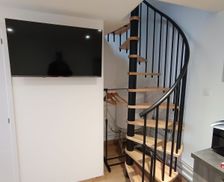 France Hauts-de-France Pont-Sainte-Maxence vacation rental compare prices direct by owner 33464812