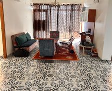 India Himachal Pradesh Koti vacation rental compare prices direct by owner 33960035