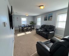 United States Rhode Island Pawtucket vacation rental compare prices direct by owner 33493842