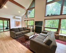 United States New York Cold Spring vacation rental compare prices direct by owner 2875450