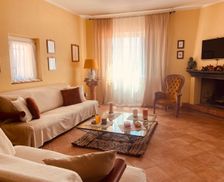 Italy Liguria Vezzano Ligure vacation rental compare prices direct by owner 4953630