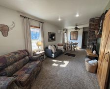 United States Kansas Hays vacation rental compare prices direct by owner 540349