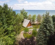 United States Michigan Marquette vacation rental compare prices direct by owner 2533176