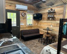 United States Missouri Eminence vacation rental compare prices direct by owner 11591271