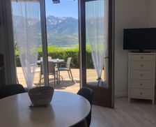 France Provence-Alpes-Côte d'Azur Embrun vacation rental compare prices direct by owner 8600760