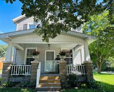 United States Illinois Bloomington vacation rental compare prices direct by owner 25394643