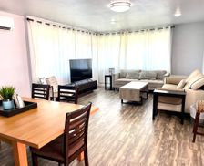 United States Hawaii Aiea vacation rental compare prices direct by owner 12648525