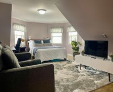 United States New Jersey Clifton vacation rental compare prices direct by owner 13375068