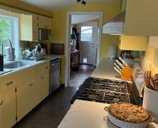 United States Oregon Silverton vacation rental compare prices direct by owner 749997