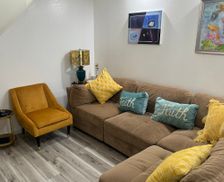 United States Hawaii Aiea vacation rental compare prices direct by owner 23956139