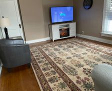 United States Indiana Crawfordsville vacation rental compare prices direct by owner 29607955