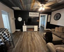 United States Texas Mason vacation rental compare prices direct by owner 25969959