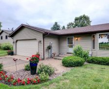 United States Wisconsin Chippewa Falls vacation rental compare prices direct by owner 25330662