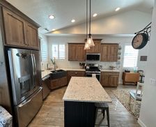 United States Utah Syracuse vacation rental compare prices direct by owner 29581957