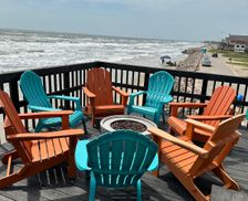 United States Texas Surfside Beach vacation rental compare prices direct by owner 32340359