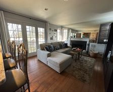 United States Connecticut Norwich vacation rental compare prices direct by owner 28842319