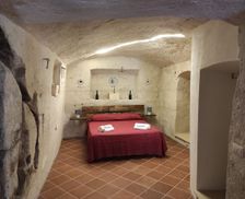 Italy Basilicata Matera vacation rental compare prices direct by owner 28616833