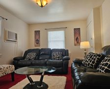 United States New York Elmont vacation rental compare prices direct by owner 28945955