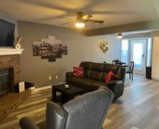 United States Missouri Blue Springs vacation rental compare prices direct by owner 27815324