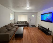 United States Michigan Southfield vacation rental compare prices direct by owner 27892693