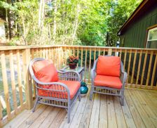 United States North Carolina Pisgah Forest vacation rental compare prices direct by owner 32307437