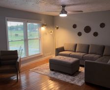 United States Kentucky Campbellsville vacation rental compare prices direct by owner 28021742