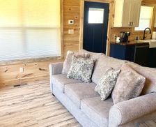 United States Tennessee Oneida vacation rental compare prices direct by owner 32400945