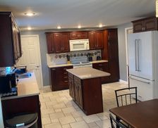 United States New Hampshire Manchester vacation rental compare prices direct by owner 28278040