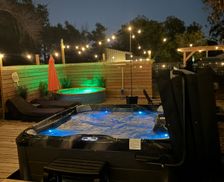 United States Texas Waco vacation rental compare prices direct by owner 28014041