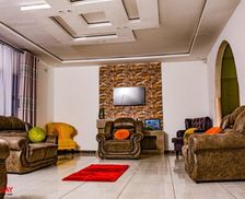 Zimbabwe Bulawayo Province Bulawayo vacation rental compare prices direct by owner 27374131