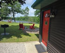 United States Michigan Lake Ann vacation rental compare prices direct by owner 26589690