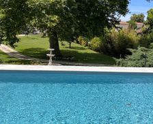 France Nouvelle-Aquitaine Port-d'Envaux vacation rental compare prices direct by owner 28913539