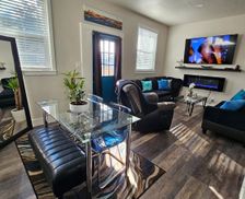 United States California Sacramento vacation rental compare prices direct by owner 29446926