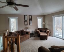 United States Minnesota Rogers vacation rental compare prices direct by owner 34301653