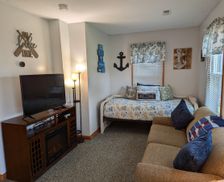 United States Michigan Erie vacation rental compare prices direct by owner 32609589