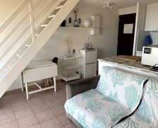 France Provence-Alpes-Côte d'Azur Bandol vacation rental compare prices direct by owner 13090311