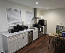 United States South Carolina Greenville vacation rental compare prices direct by owner 27930294