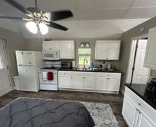 United States Oklahoma Muldrow vacation rental compare prices direct by owner 32871545