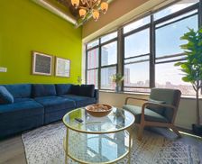 United States Illinois Chicago vacation rental compare prices direct by owner 2499737