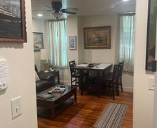 United States New York Deposit vacation rental compare prices direct by owner 34222800