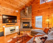 United States Tennessee Gatlinburg vacation rental compare prices direct by owner 32289677