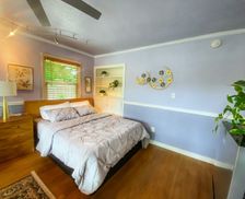 United States California Sacramento vacation rental compare prices direct by owner 33008996