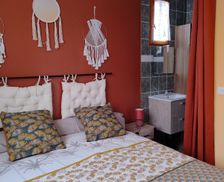 France Auvergne-Rhône-Alpes Vallon-Pont-d'Arc vacation rental compare prices direct by owner 33458508