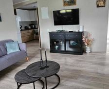 Iceland Garður Suðurnesjabær vacation rental compare prices direct by owner 32529007