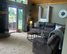 United States Michigan Oscoda vacation rental compare prices direct by owner 36209150