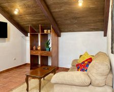 Guatemala Sacatepéquez Santa Ana vacation rental compare prices direct by owner 36173299