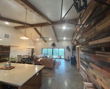 United States Texas Mineral Wells vacation rental compare prices direct by owner 33536626