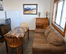 United States Wyoming Afton vacation rental compare prices direct by owner 33926562